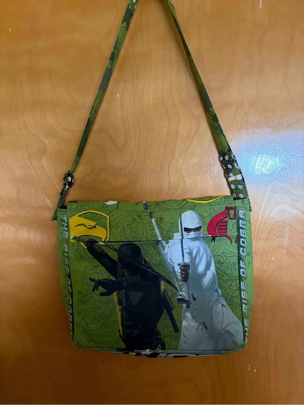 Green Graphic Ninja Messenger Bag - Men's Shoulder Bag